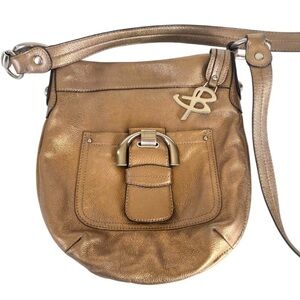 B. Makowsky Bronze Leather Crossbody Bag Buckle Front Metallic Shoulder Purse